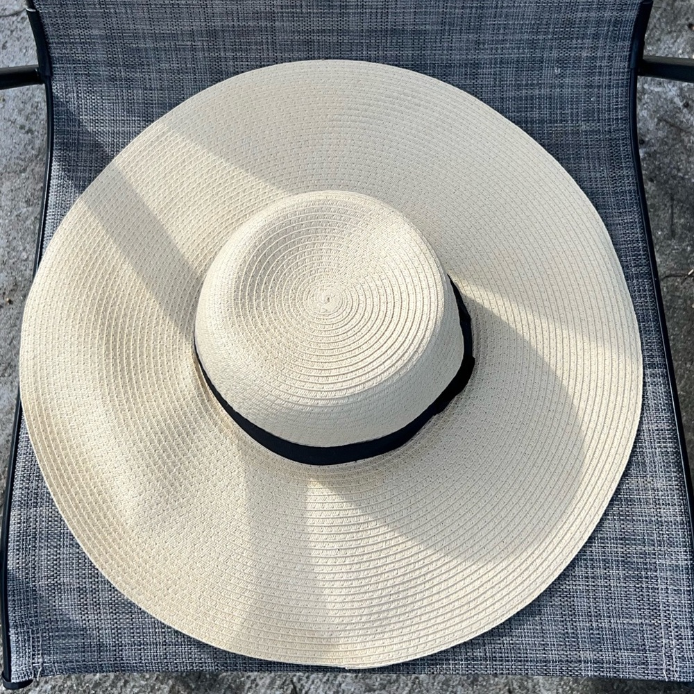 Serra floppy hat - Picture 1 of 6